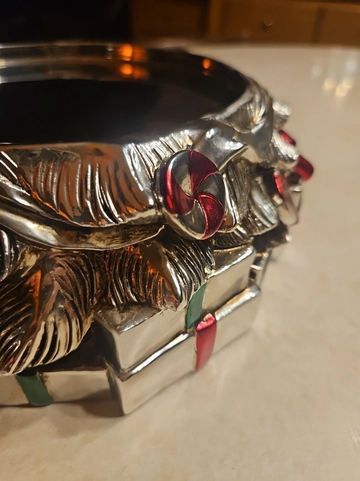 Homeworx Harry Slatkin Navidad Pedestal Candelabro Plata Regalos Campanas y Mintas Foto 3 de 4