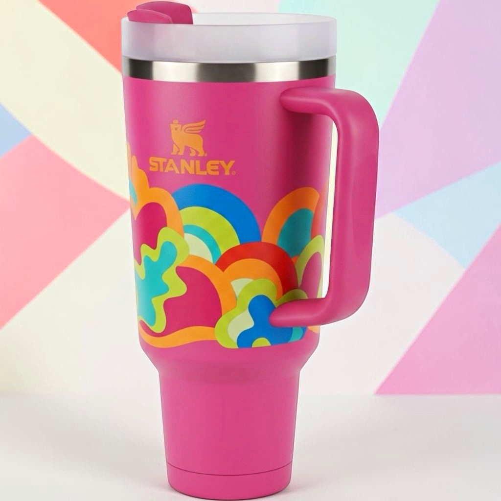 Stanley Quencher H2.0 40oz Tumbler w/ Handle & Lid Pink Multicolor Hearts