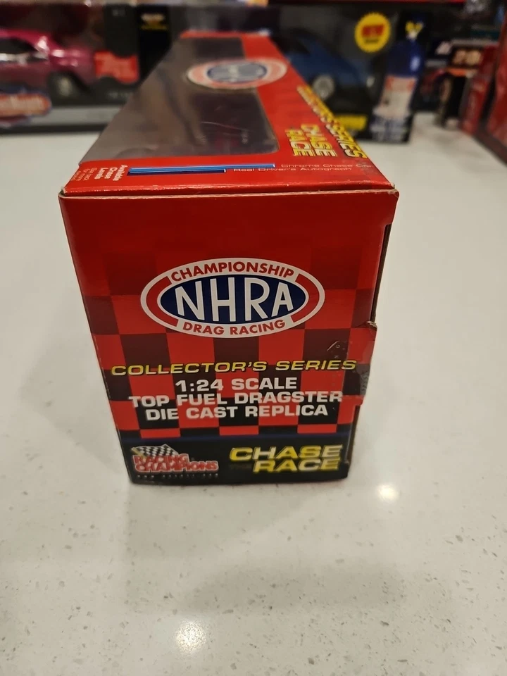 Racing Champions "King Kenny" 1:24 Dragster Diecast Réplica Chase The Race Foto 3 de 4