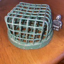 Dazey Co Green Metal Flower Frog 4 3/8  Floral Vintage No. 2 Cage Made In USA