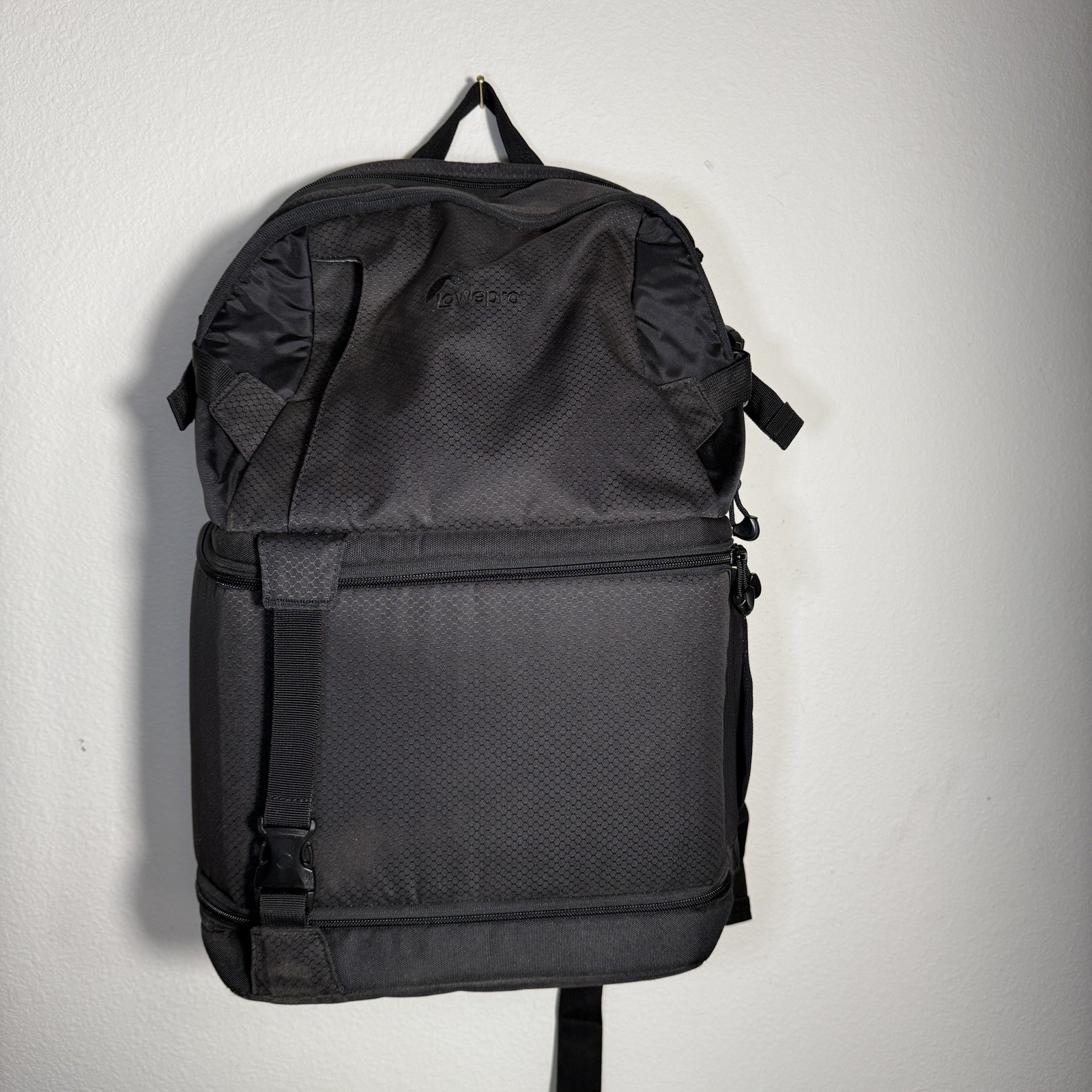 Dslr - Video Camera - Laptop