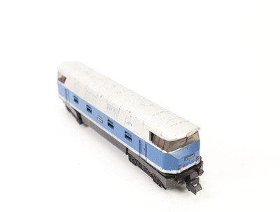Piko N 5/4107 Diesellok ''Schlägermütze'' silber-blau BR V180 059 DR
