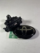 Toyota 2016-2019 Distance Cruise Control Radar Sensor 88210 07010 Emblem