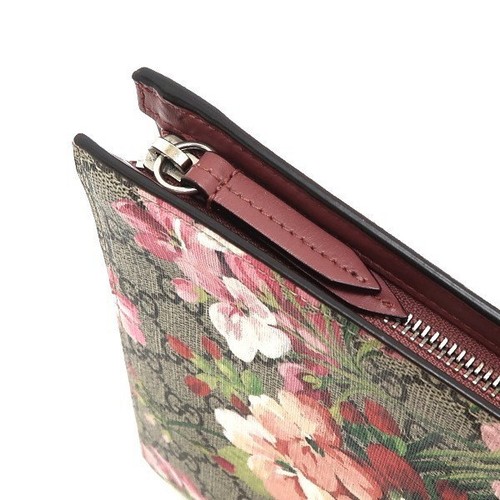 Gucci GG Blooms Clutch Bag Floral Pattern W26×H19.5×D5.5cm 430268 Used - Picture 5 of 9