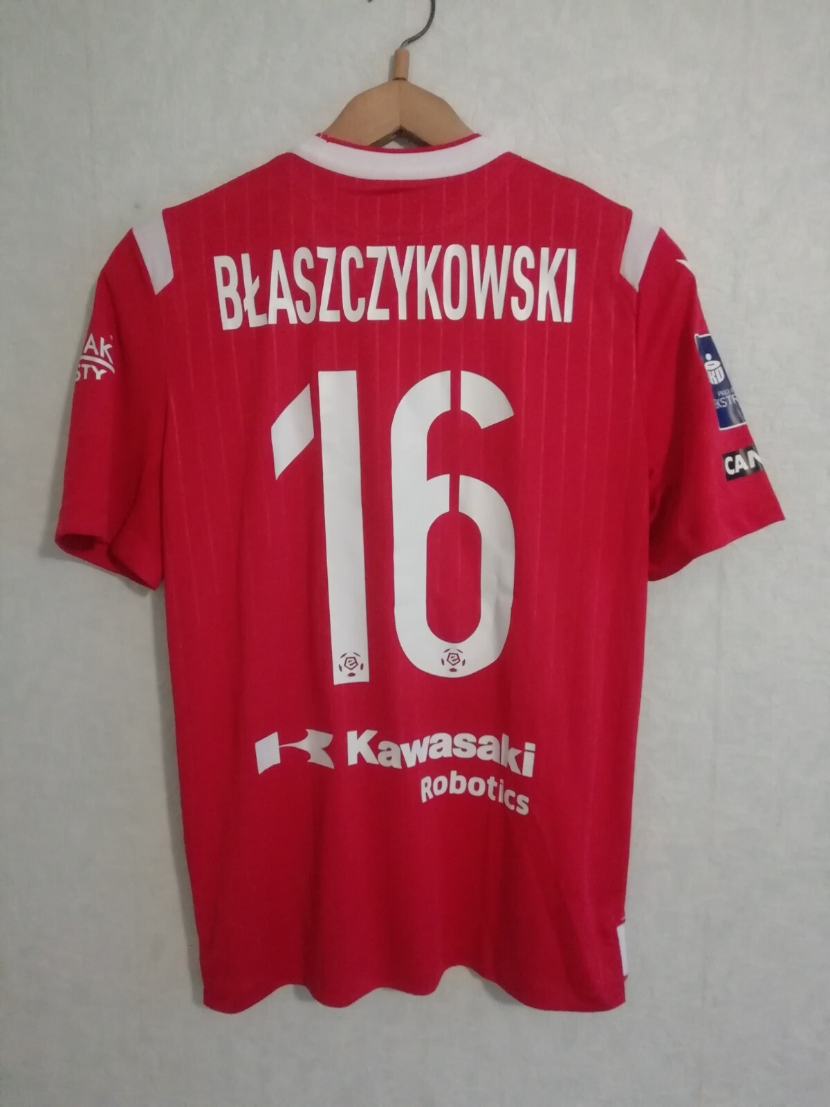 Bild 1 von 15