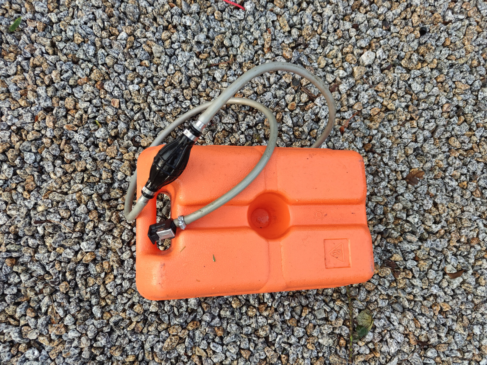 Portable Boat Fuel Tank Line Hose 12L Marine Yamaha Outboard Gas 3.2