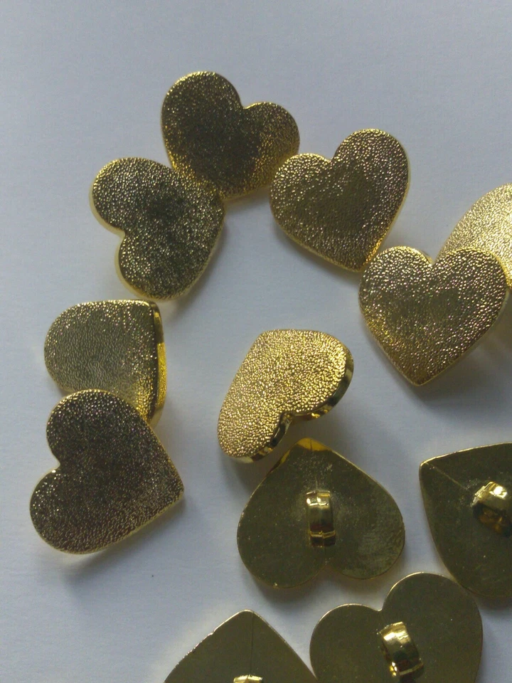 15X Heart Shaped Gold Plastic Shank Buttons for Sewing Coat Shirt DIY Craft - Image 2 of 4