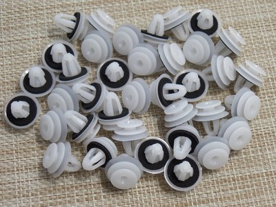 20x Befestigung Türverkleidung Clips für BMW F07 F10 F11 X5 Mini 07147145753