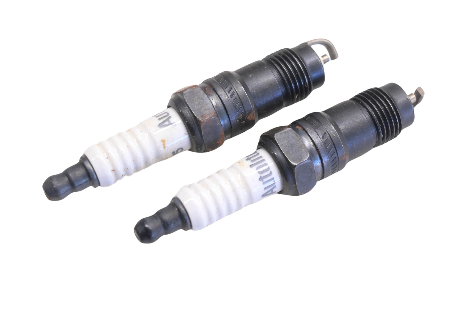 Autolite 2545 Spark Plugs Qty 2 NOS