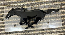 Oem 2024-2025 Mustang Pony Emblem Black Pr3z-6342528-d
