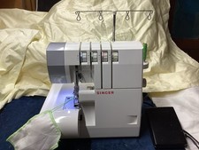 Singer 14SH754 Overlocker Serger Sewing Machine, Very Good Working Condition