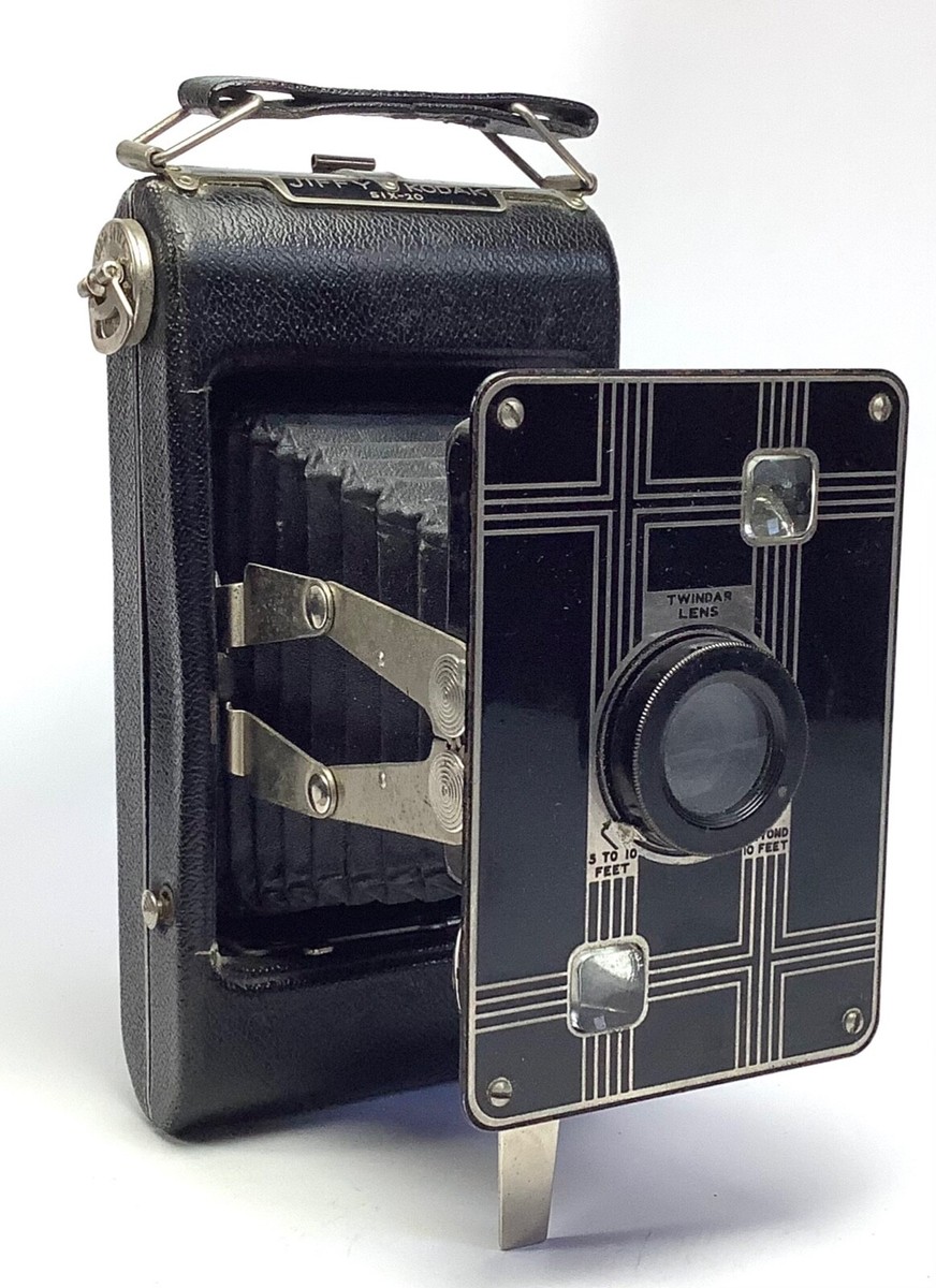 Vintage Jiffy Kodak Eastman Six-20 Series II Folding 620 Film