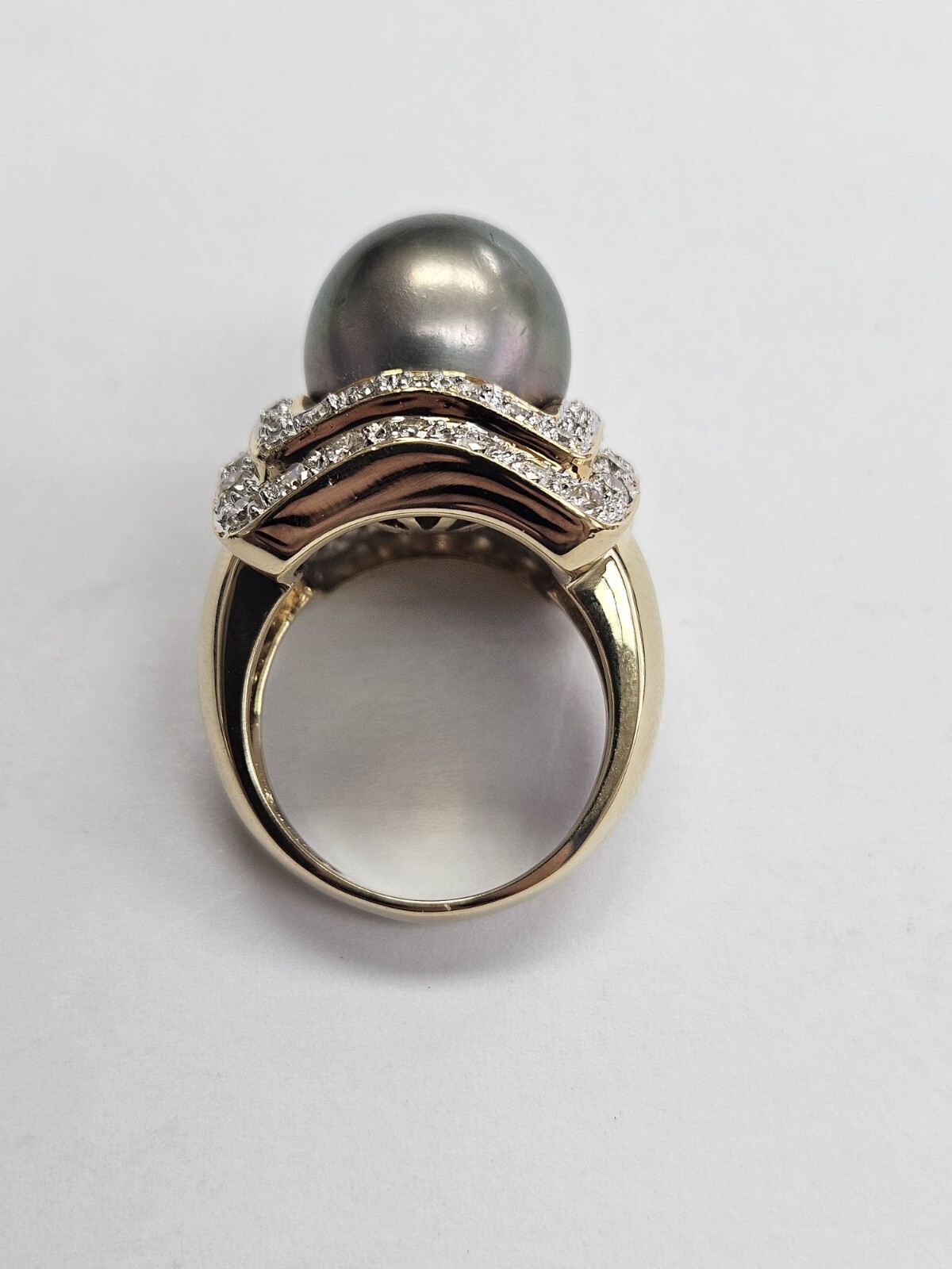 18k Yellow Gold Diamond Tahitian Pearl Ring - image 5