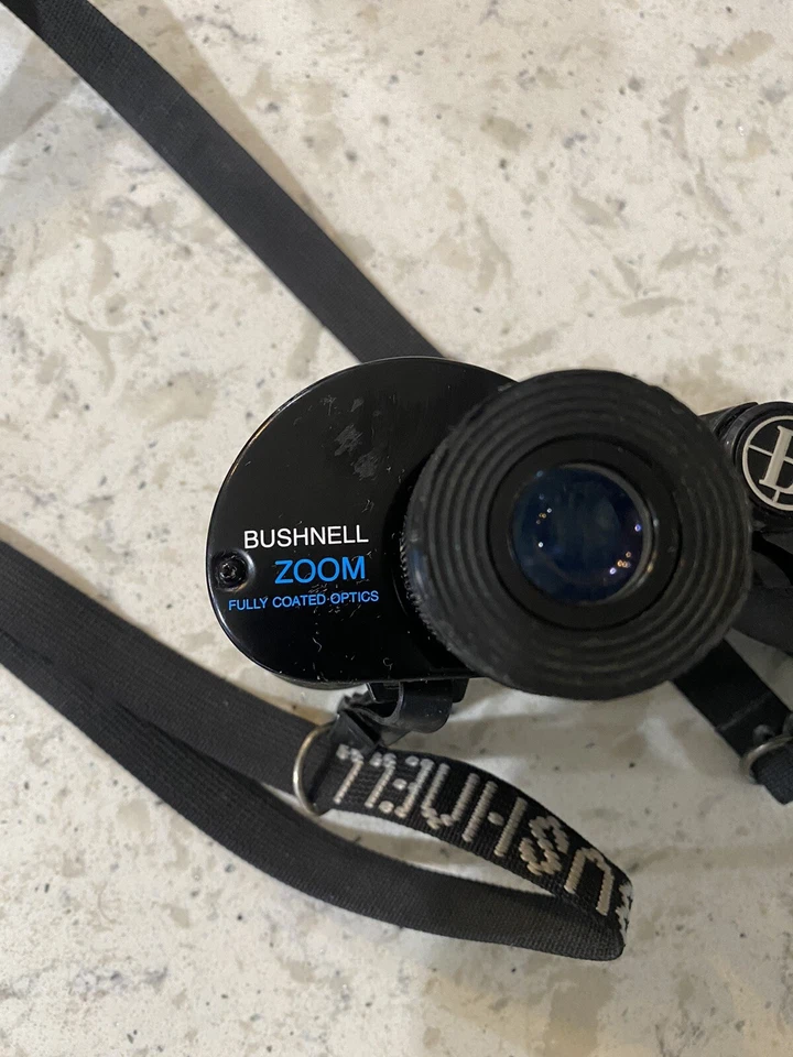 Vintage Bushnell 7-15X35 Field At 7X 300ft/1000yd Focus Zoom Binoculars - Image 3 of 4