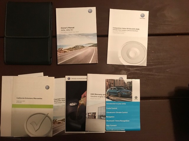 2019 Volkswagen Jetta / Jetta GLI Owners Manual With Case OEM Free