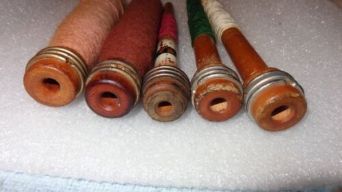 KONVOLUT 5 VINTAGE PRIMITIVE HOLZ TEXTIL FADENSPULEN ODER SPULEN INDUSTRIAL - Bild 7 von 7