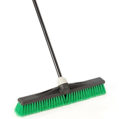 O-Cedar Professional Maxi-Lok 24'' Multi-Surface Push Broom