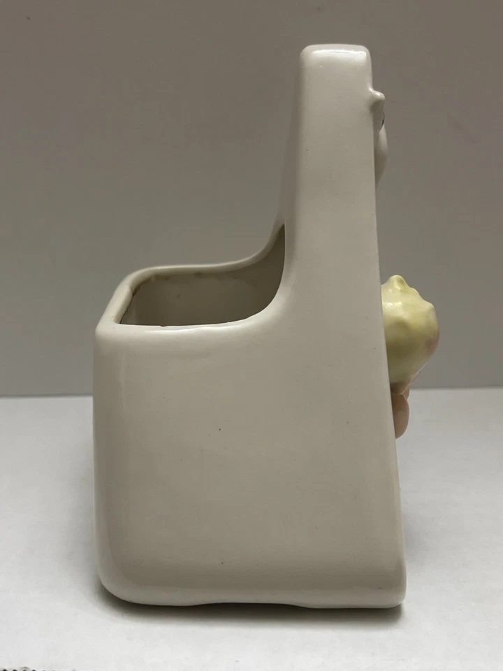 Vintage Shafford Japan Baby Wall Pocket Planter Floral Nursery Vase w/ Label - Image 4 of 4
