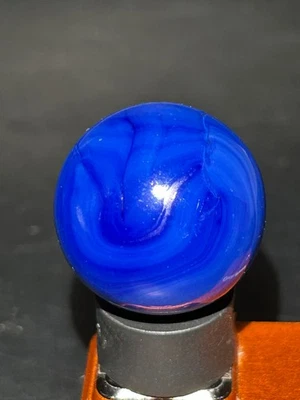 Vitro Agate "V" Swirl Marble, Blue White & METALIC Ribbons .99" Mint, SH28 - Image 1 of 4