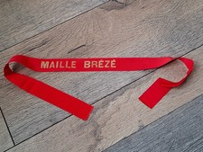 Une bande de bachi " MAILLE BREZE ".