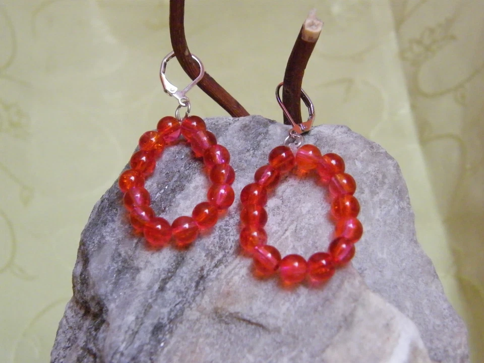 Damen Ohrringe rote Glas Perlen Ohrhänger Ohrclips Handmade Accessoirs Neu