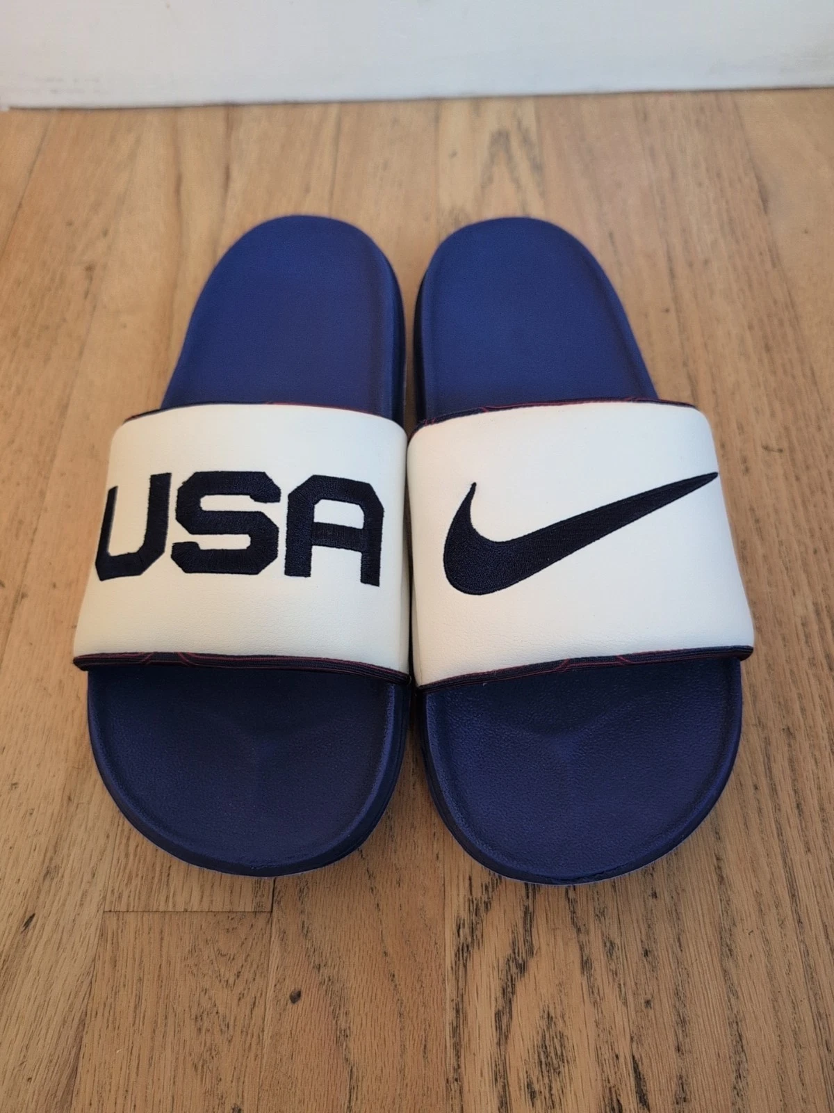 Nike Off Court Slides USA SE Blu Bianco Rosso DA2586 100 Sandali Off Court Uomo 11