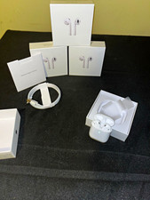 Apple AirPods 2nd Generation White Wireless Bluetooth Earbuds w/ Charging Case