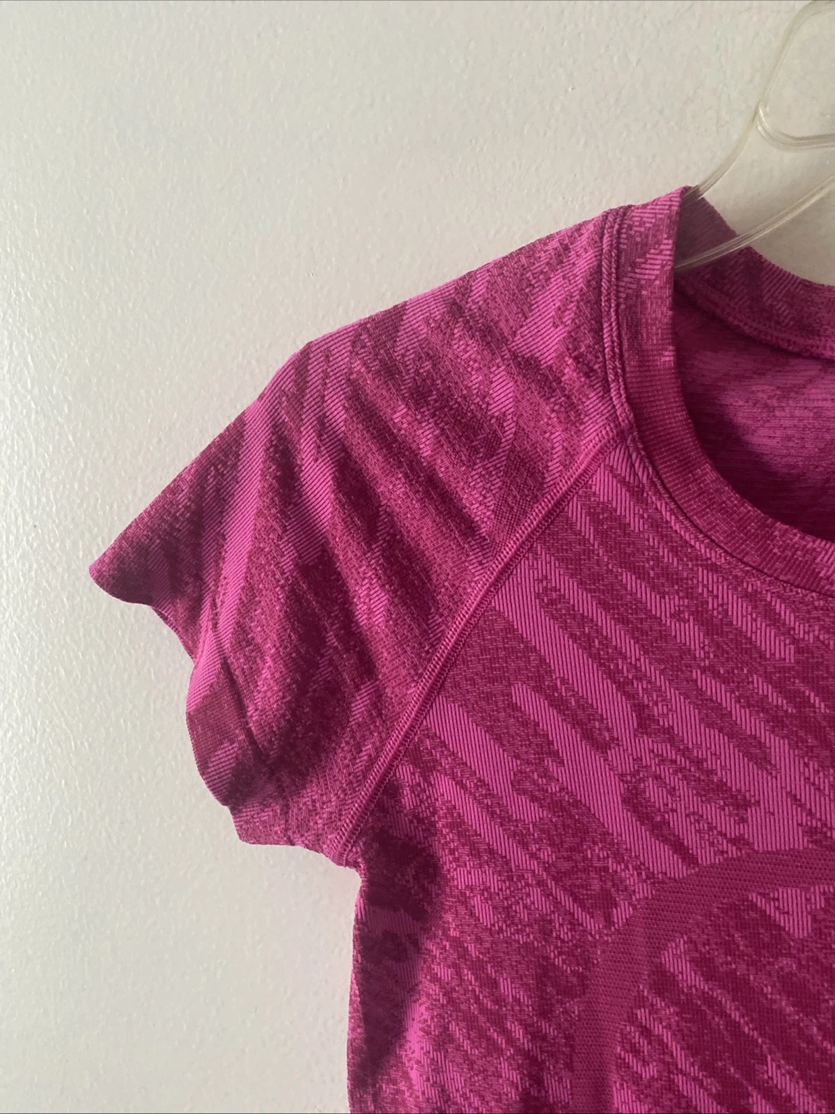 lululemon swiftly tech short sleeve crew shirt