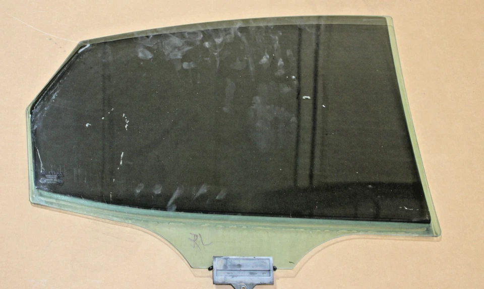 Hyundai Azera 2012-2017 conductor puerta trasera izquierda ventana de vidrio LH OEM Foto 3 de 4