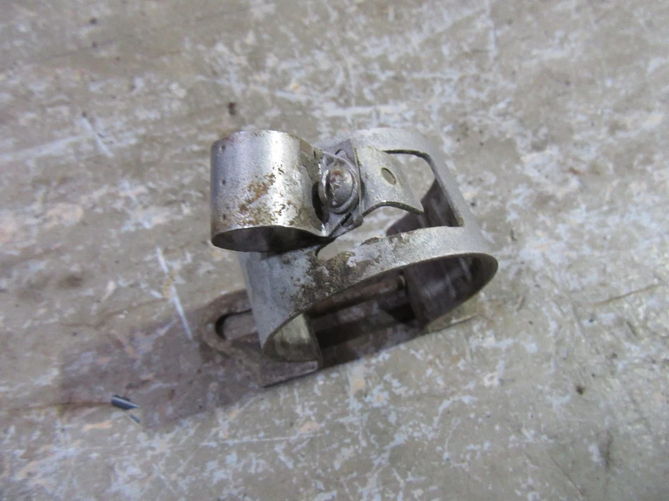 Chevrolet Stileline 1949-52 camión 216 motor bobina de encendido soporte de montaje Foto 2 de 2