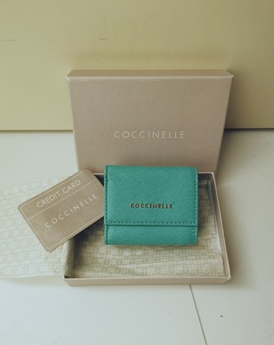 Coccinelle mini portafoglio in pelle con logo NUOVO | eBay