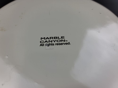 Marble Canyon Equestrian W/Hat & Riding Crop 10.5" Round VTG Enamelware Bowl EUC - Picture 3 of 6