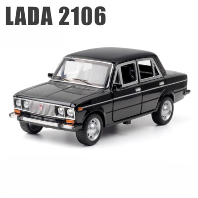 1/24 LADA 2106 Diecast Alloy Car Model - Sound & Light Toy Collectible for Kids