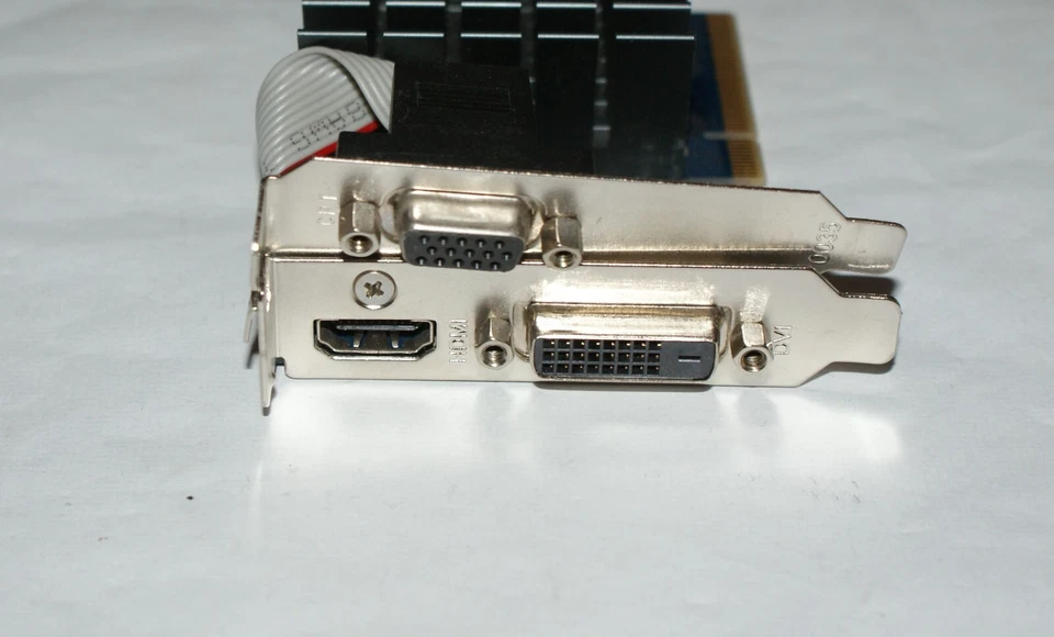 Asus NVIDIA GT710 2GB Silent PCIE VGA/DVI/HDMI Low Profile Graphics Card - Image 3 of 3