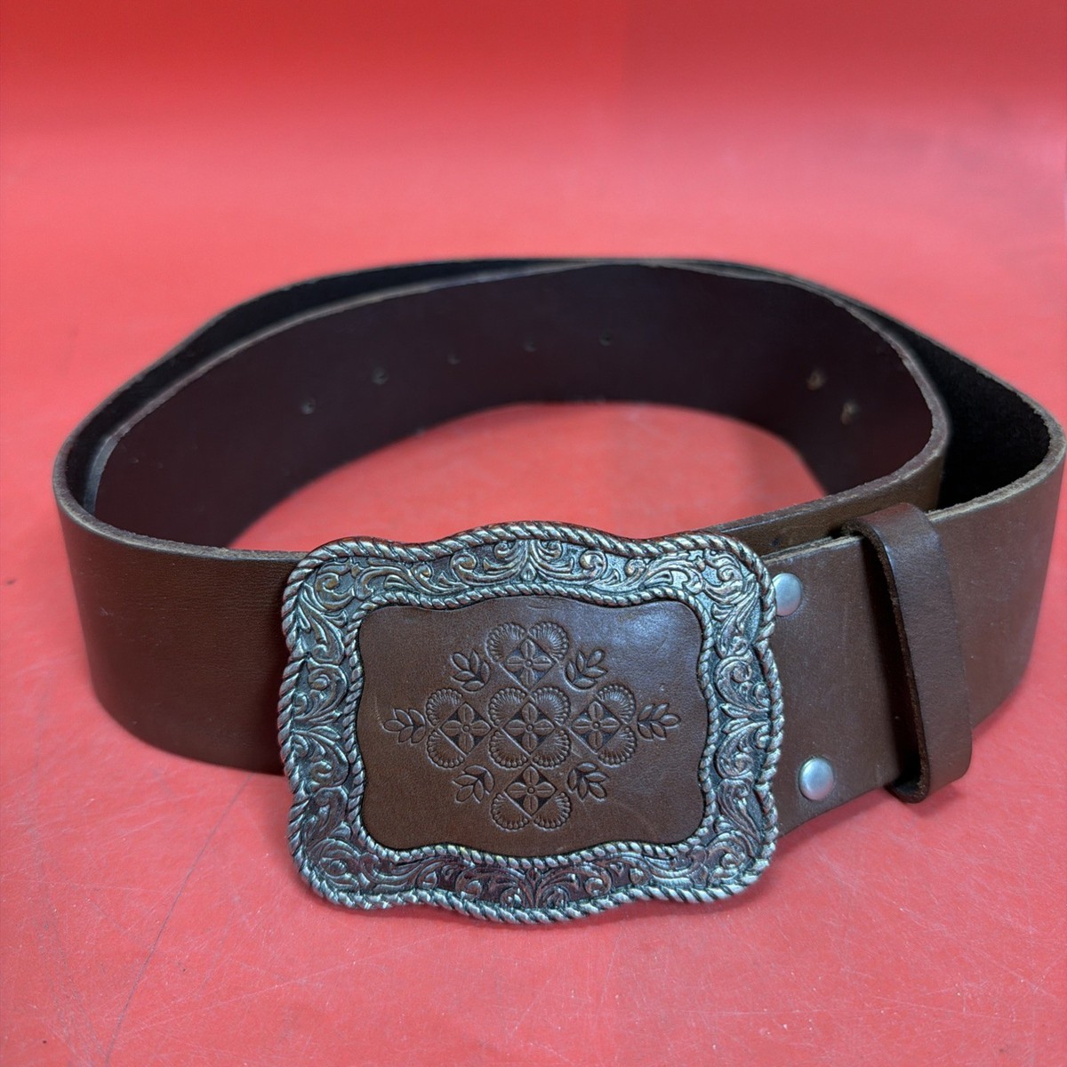 Fossil Vintage Leather Buckle Belt - Brown vintage Fossil genuine leather belt in brown | Mercari main image 3