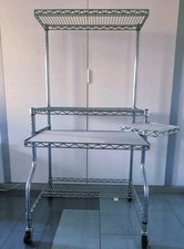 Scrivania scaffale porta pc computer metallo tubolare cromato ruote rack
