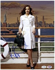 Kate Beckinsale Signed Autographed 11x14 Photo New York City Skyline Glamour