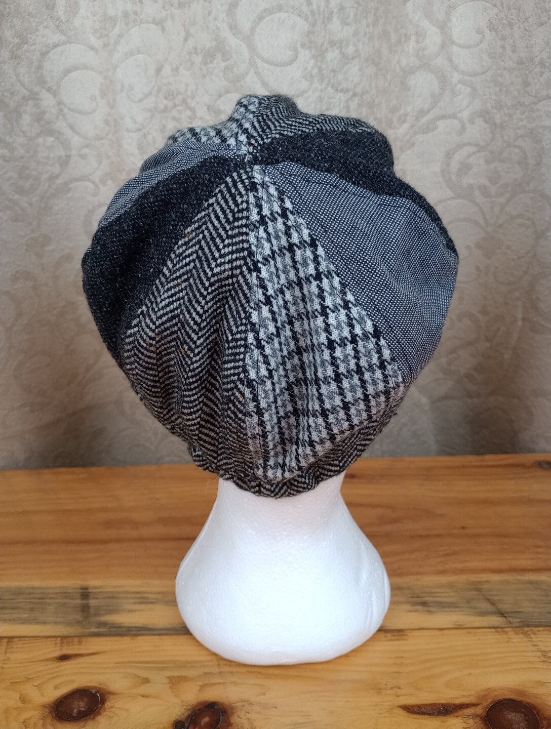 BOLD PATCHWORK WOOL BLEND NEWSBOY/HAT CAP BY GRAC… - image 4