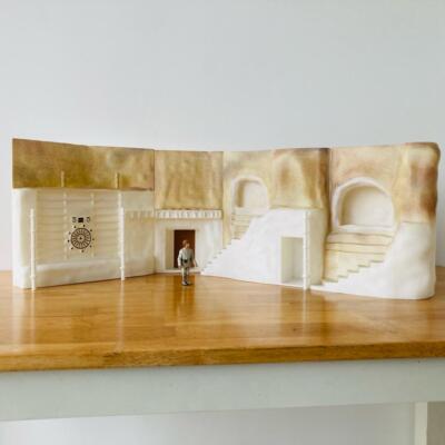 Lars Homestead Courtyard Diorama for 3.75 inch (1:18) Figures (Right) New