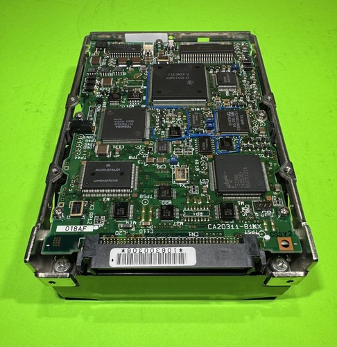 Sun 370-2370 9.1GB 3.5" 7200RPM Single Ended Ultra-1 80pin SCSI HDD, Tested - Picture 11 of 16