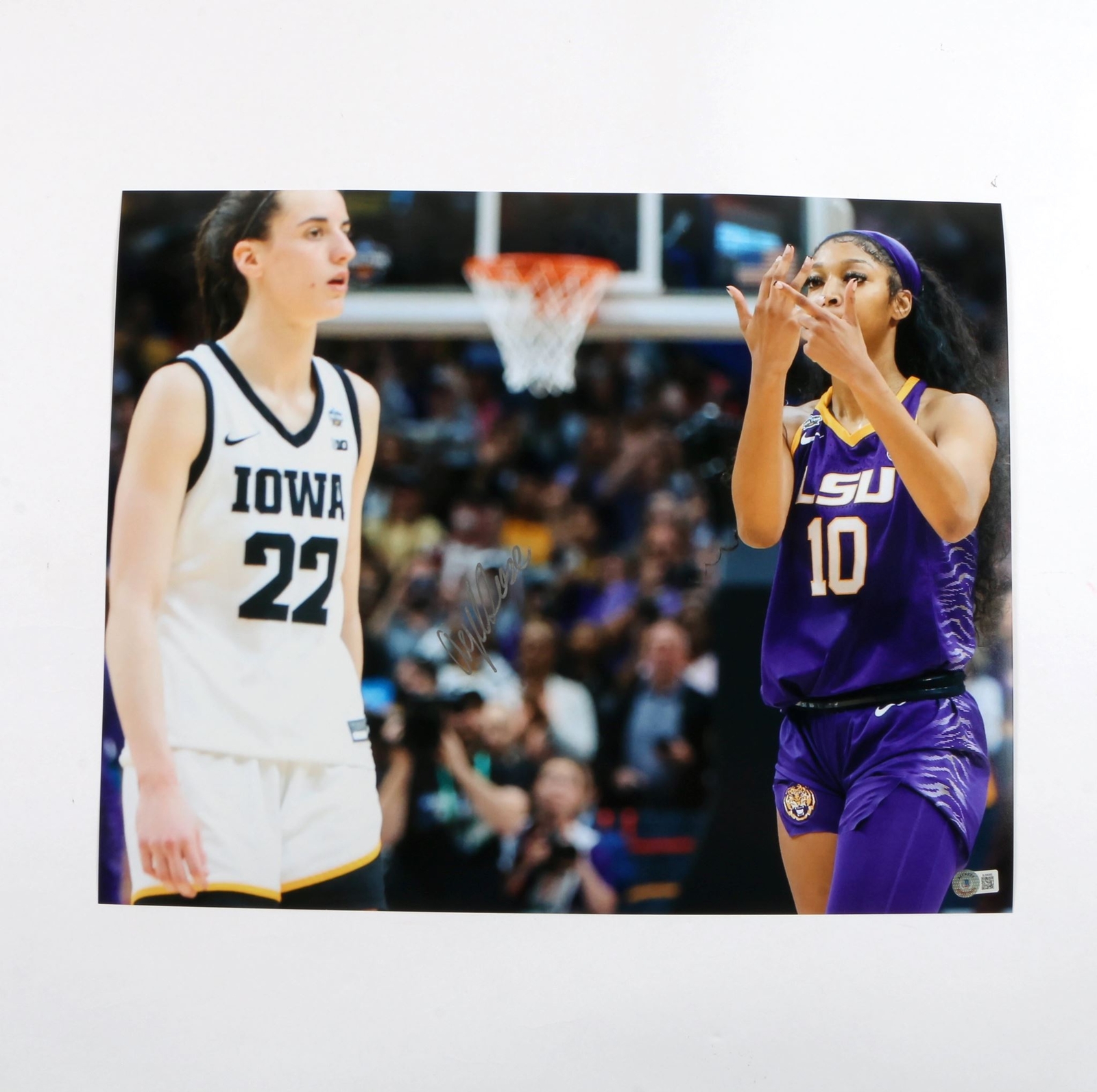 Angel Reese Signed Photo 16x20 LSU Tigers Women's Basketball Champion Beckett 