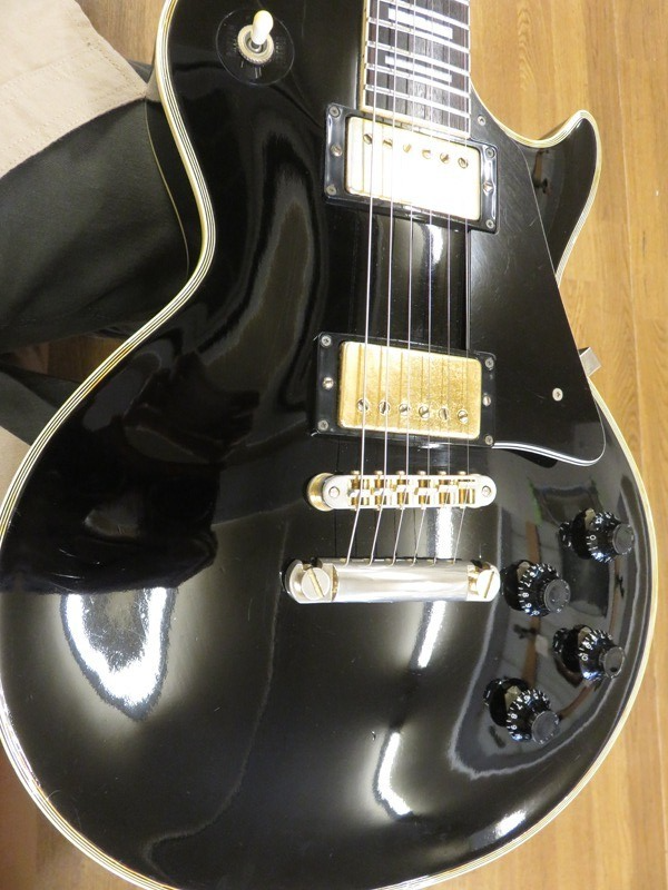 Orville by Gibson LPC Les Paul Custom Ebony Gold Hardware