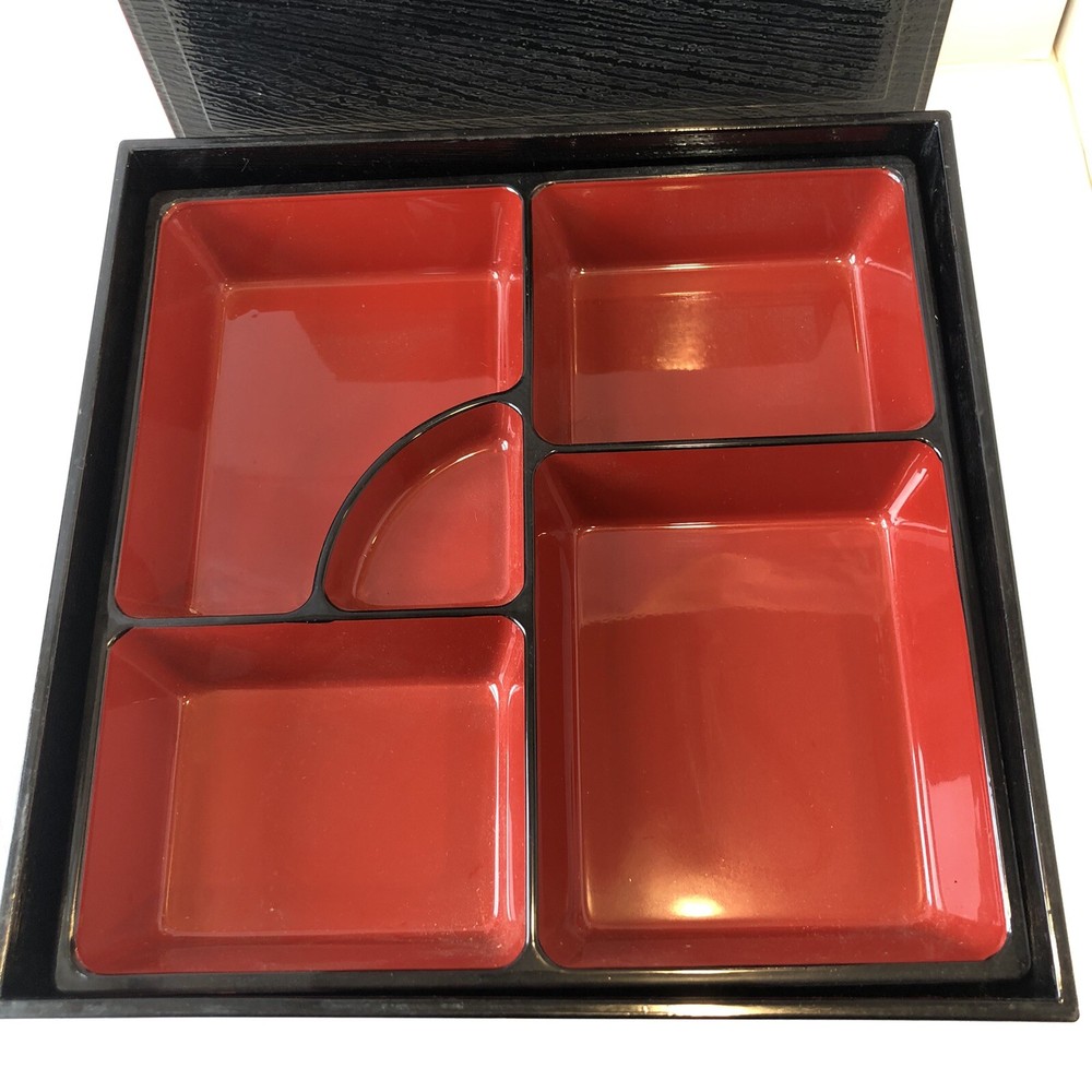 Japanese Bento Box Black and Red 5 Compartment 10"x 2” New