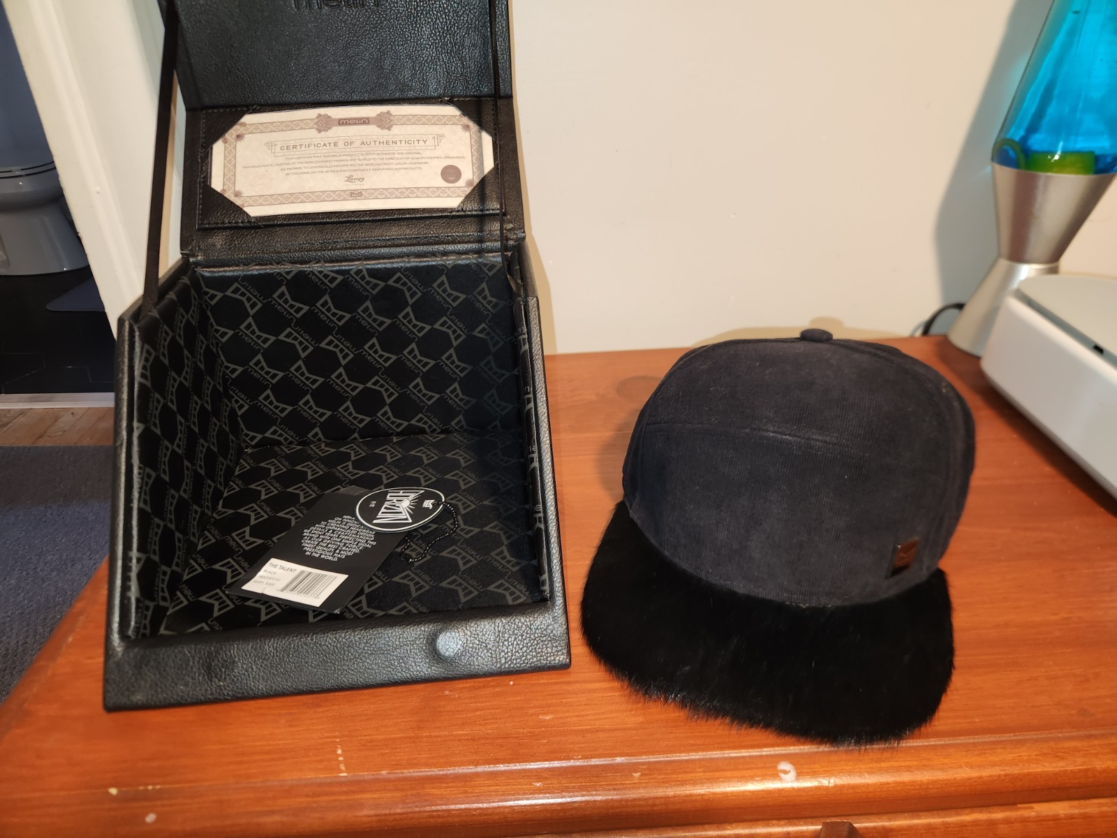 MELIN TRENCHES THE TALENT. 58/60CM NWT HIGH END RARE 300$ ORIGINALLY image 2