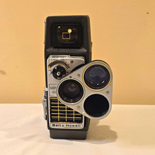 Vintage 1958 Bell Howell Perpetua 393 Electric Eye 8mm Movie Camera Turret