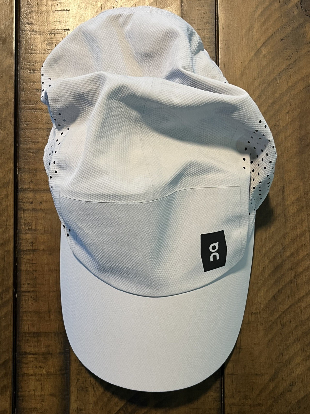 On Cloud Lightweight 5 Panel Running Hat Strapbac… - image 1