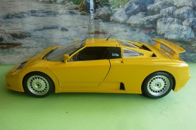 Burago 1:18 Bugatti EB110 Gelb 1991 NEUWERTIG 1x Mangel /VITRINENSTÜCK (M)