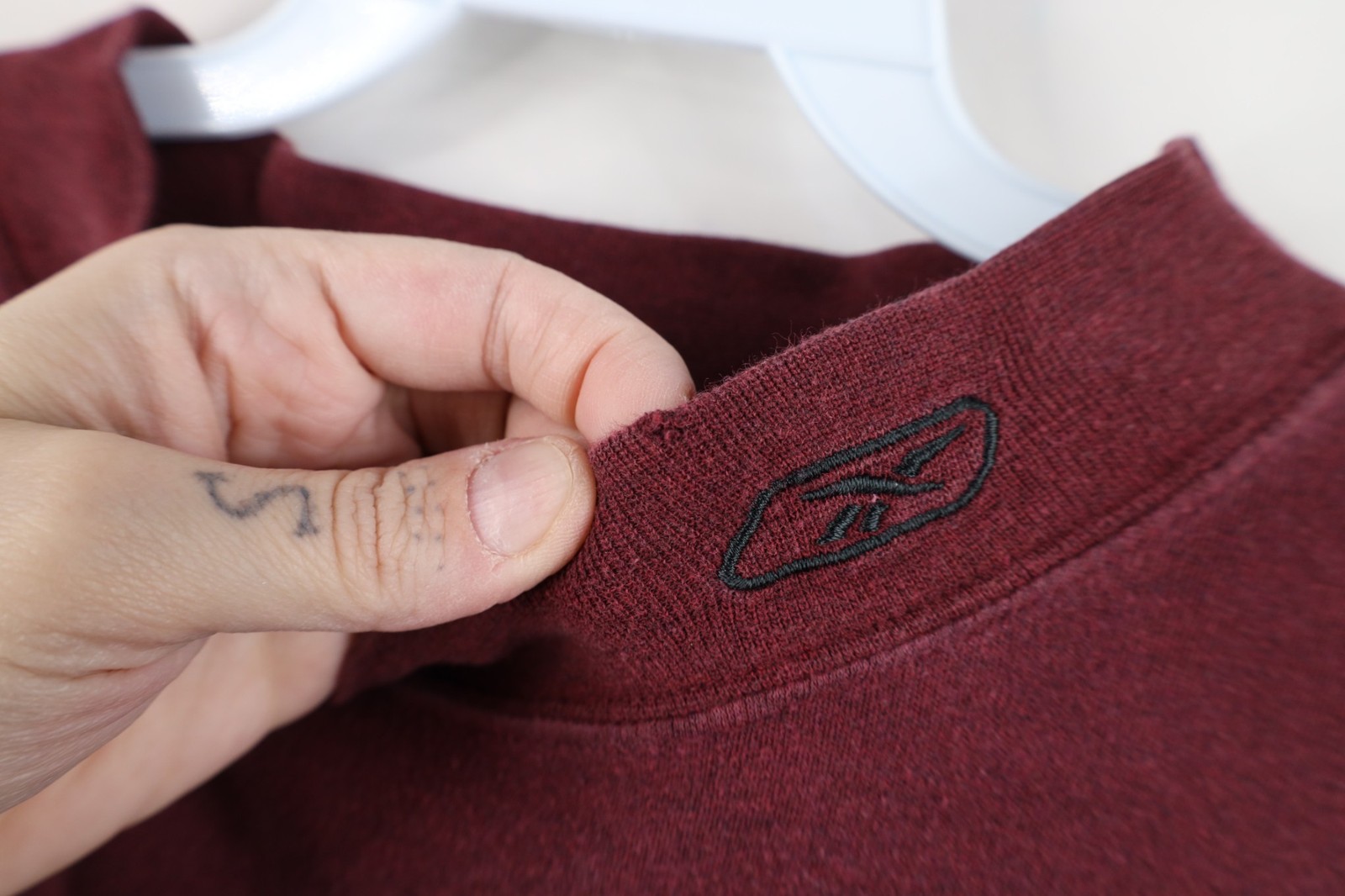 Vtg 90s Y2K Reebok Mens XL Faded Mock Neck Long Sleeve T-Shirt Burgundy Maroon thumbnail 5