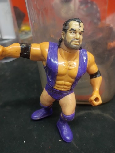 WWF WWE Hasbro Razor Ramon Titan Sports Purple 199...