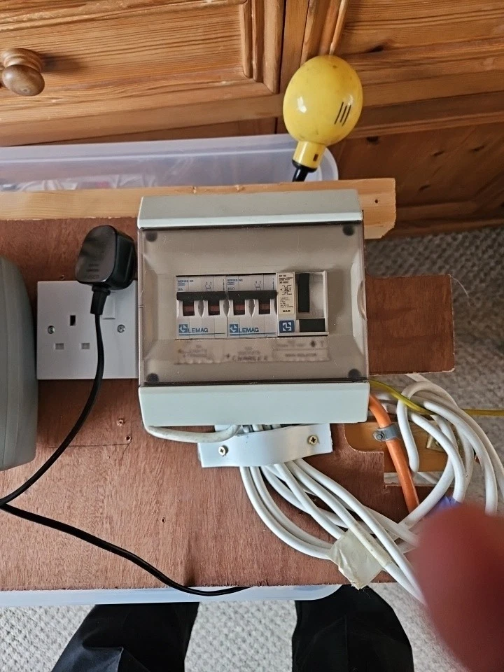 230v 240v 12v PRE WIRED Electric Hook Up Kit For Self Build Campervan Conversion - Image 2 of 4